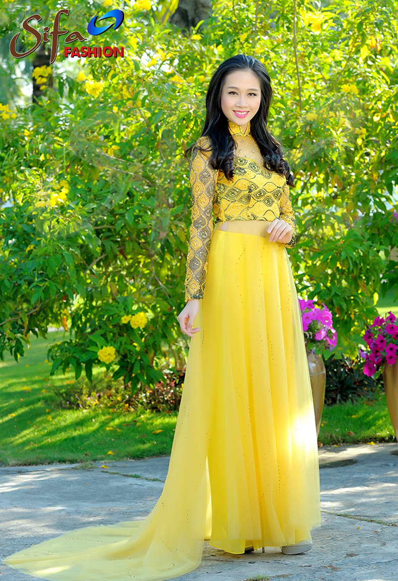 Áo dài cổ dựng