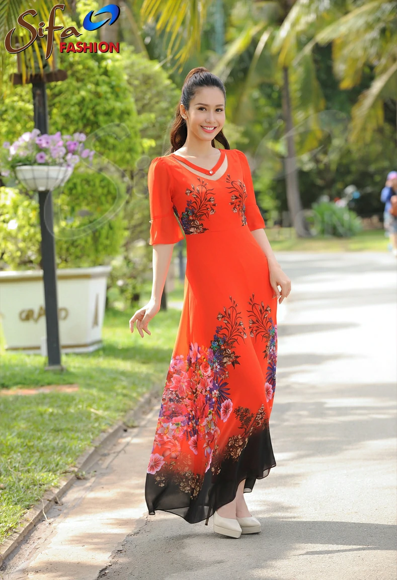 Đầm chiffon cổ tim